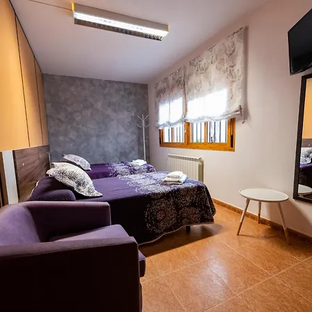 San Jorge, Parking Privado Gratis * Caces