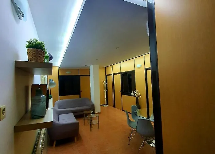 San Jorge, Parking Privado Gratis