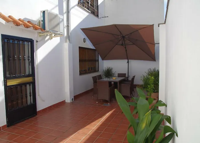 San Jorge, Parking Privado Gratis