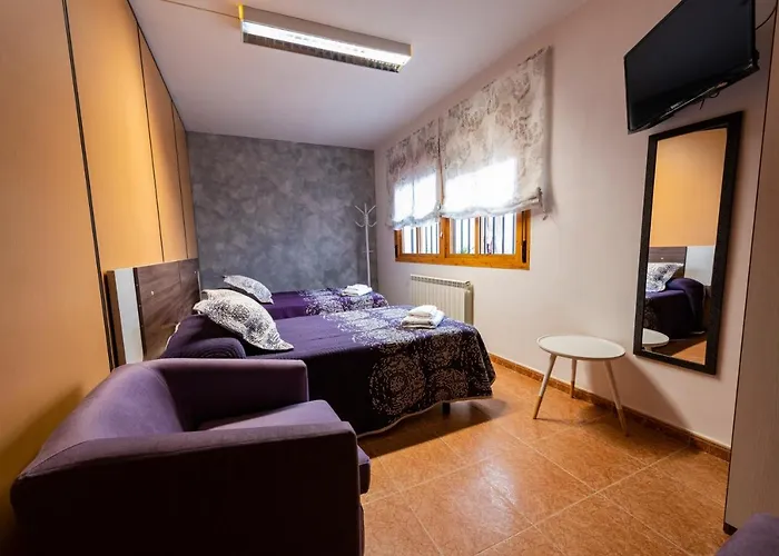 San Jorge, Parking Privado Gratis * Касерес